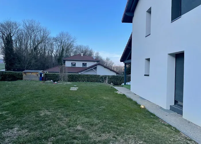 Holiday home A L'oree Du Vuache